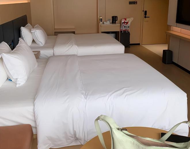 北海亲子游5天4晚价格跟团五日游报价AG真人娱乐北海亲子跟团游多少钱?(图5) 北海亲子游5天4晚价格跟团五日游报价AG真人娱乐北海亲子跟团游多少钱?(图5)